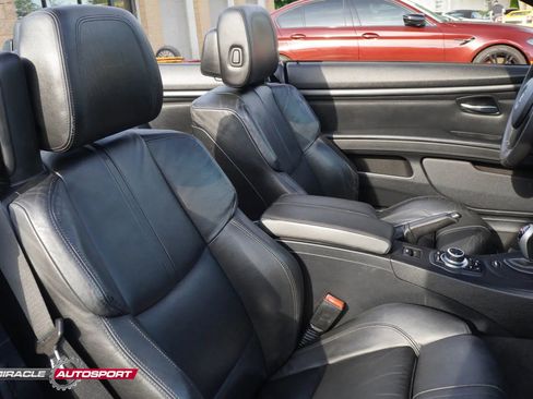 Used 2009 BMW M3 Convertible RWD image 28