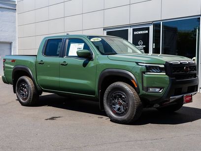 New 2026 Nissan Frontier PRO-4X w/ Tow Package