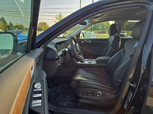 Used 2026 Genesis GV80 2.5T Prestige AWD/4WD image 11