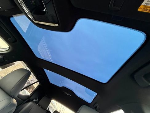 New 2026 Lexus RZ 450e AWD image 23