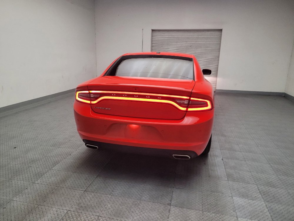 Used 2021 Dodge Charger SXT RWD image 7