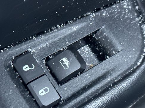 Used 2023 Jeep Grand Cherokee L Limited image 31