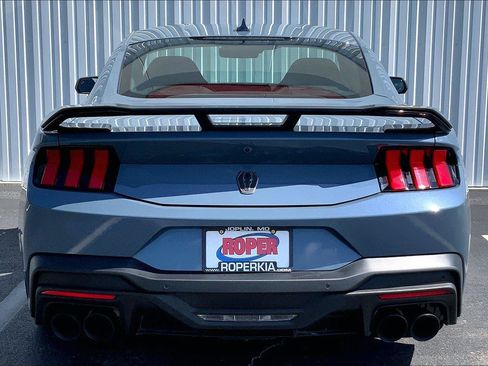 Used 2024 Ford Mustang Dark Horse RWD image 4