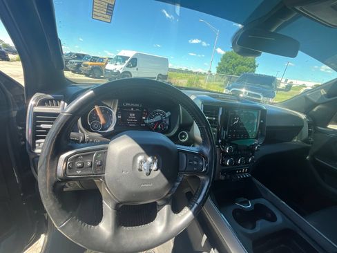 Used 2020 RAM 1500 Big Horn w/ Built-to-serve Edition AWD/4WD image 10