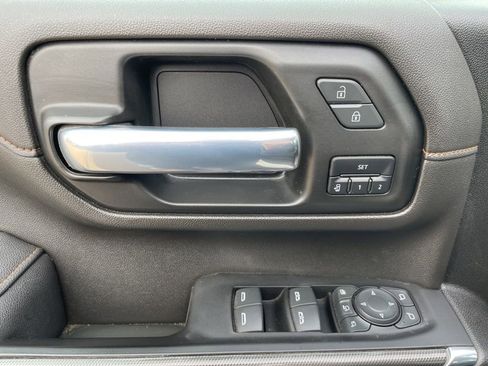 Used 2022 GMC Sierra 2500 AT4 image 14