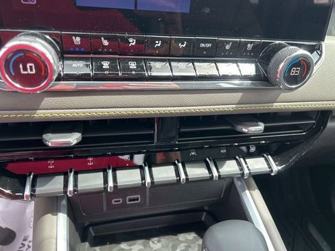 New 2026 Chevrolet Colorado ZR2 w/ Technology Package image 26