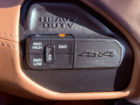 Used 2023 RAM 2500 Limited AWD/4WD image 14