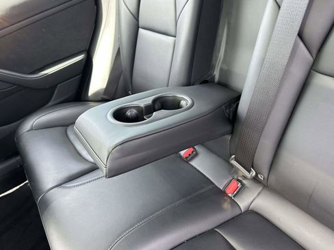 Used 2022 Tesla Model 3 Long Range AWD/4WD image 21