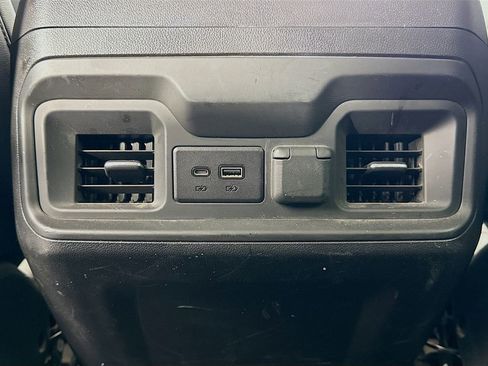 Used 2021 Chevrolet Silverado 1500 LT Trail Boss w/ Convenience Package II image 25