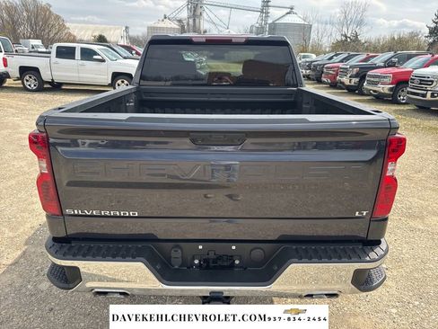 Used 2022 Chevrolet Silverado 1500 LT image 4