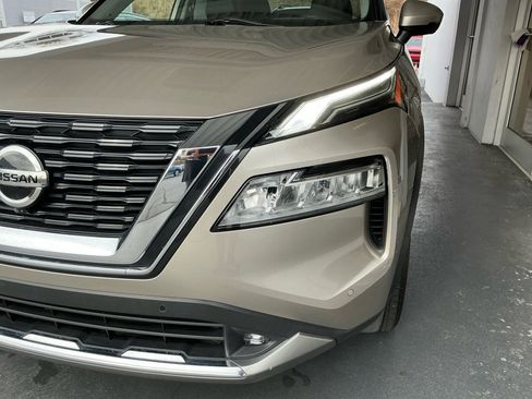 Used 2021 Nissan Rogue Platinum image 28