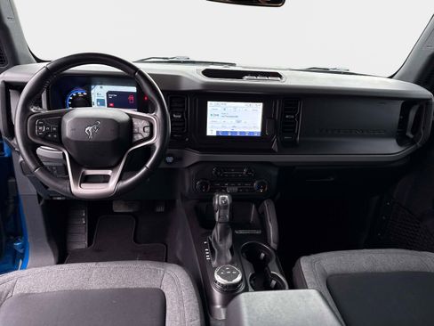 Used 2022 Ford Bronco Big Bend image 16