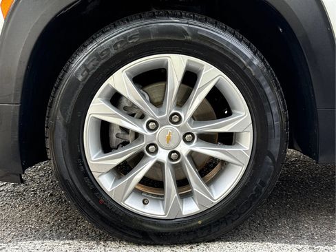 Used 2022 Chevrolet TrailBlazer LS FWD image 10