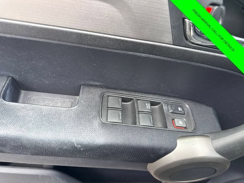 Used 2010 Honda CR-V EX image 17