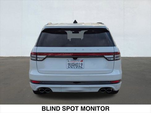 Used 2025 Lincoln Aviator Reserve w/ Equipment Group 201A AWD/4WD image 4