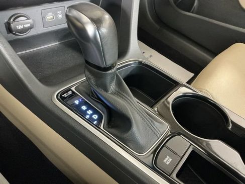 Used 2018 Hyundai Sonata Limited FWD image 22