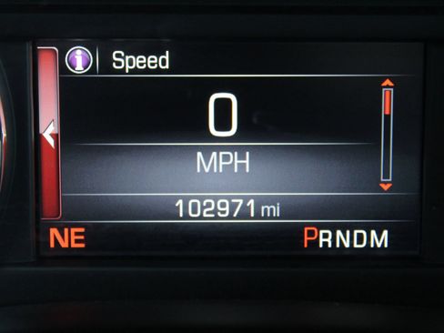 Used 2016 GMC Yukon SLT w/ Open Road Package AWD/4WD image 32