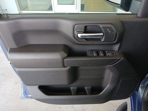 Certified 2025 Chevrolet Silverado 2500 Custom w/ Custom Value Package AWD/4WD image 23