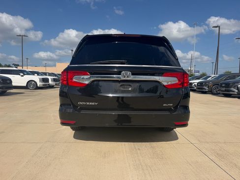 Used 2019 Honda Odyssey Elite image 6