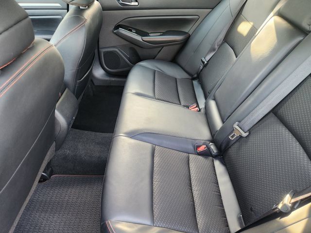 Used 2024 Nissan Altima 2.5 SR FWD image 26