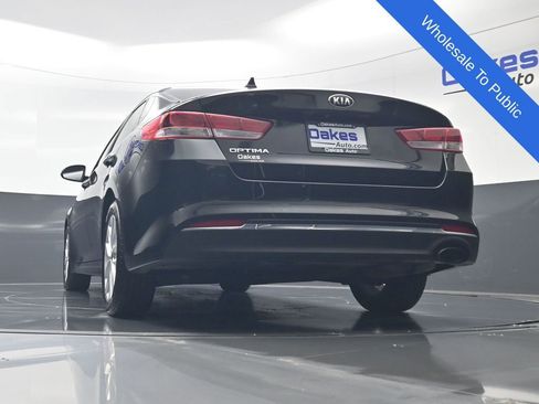 Used 2018 Kia Optima LX w/ 17" Alloy Wheels Package FWD image 42