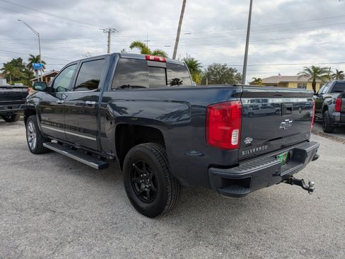 Used 2018 Chevrolet Silverado 1500 LTZ Z71 w/ Centennial Edition AWD/4WD image 6