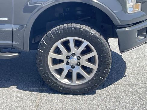 Used 2016 Ford F150 XLT w/ Equipment Group 301A Mid AWD/4WD image 10