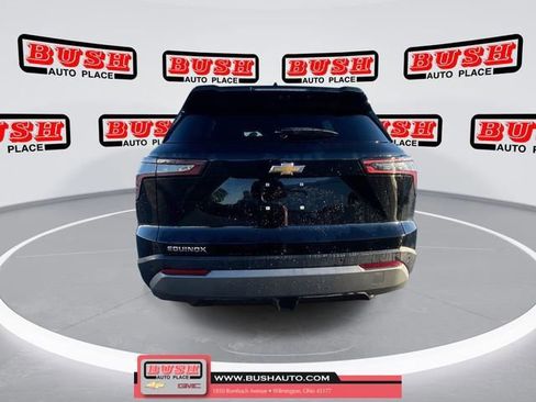 New 2026 Chevrolet Equinox LT w/ Safety and Technology Package image 9