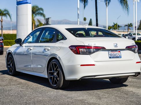 Used 2025 Honda Civic Sport image 7