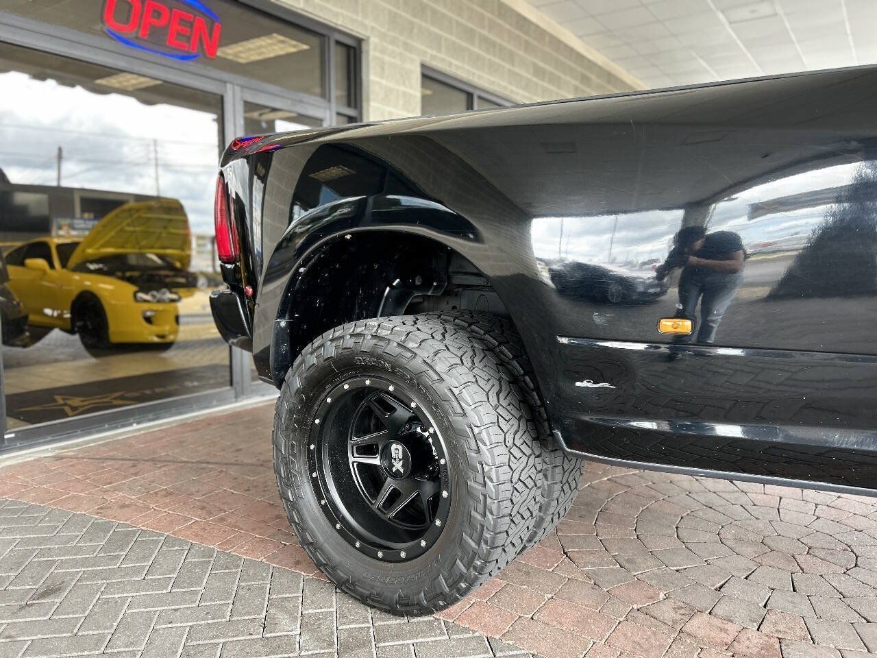 Used 2013 RAM 3500 Tradesman w/ Chrome Appearance Group AWD/4WD image 19