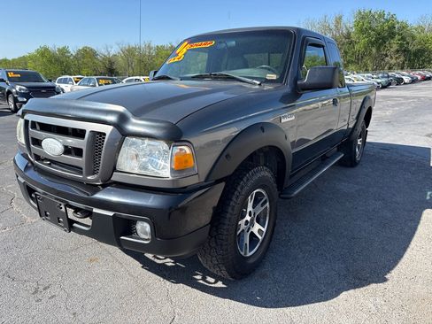 Used 2006 Ford Ranger FX4 image 2