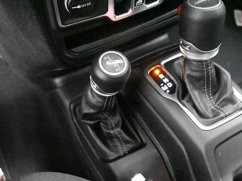 New 2026 Jeep Gladiator Sport image 17