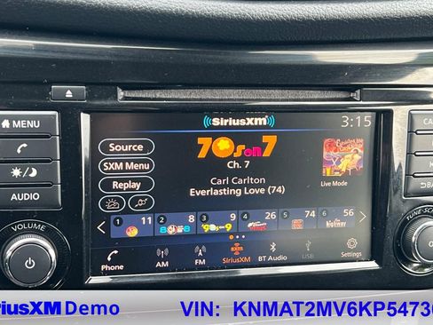 Used 2019 Nissan Rogue SV image 24