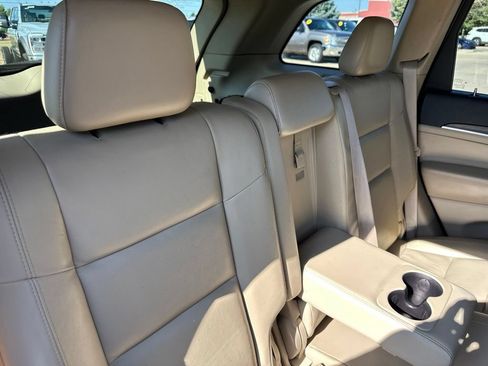 Used 2017 Jeep Grand Cherokee Limited AWD/4WD image 26