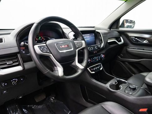 Used 2024 GMC Terrain SLT image 22