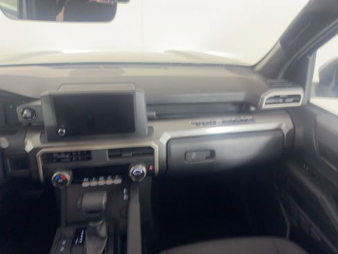 Used 2024 Toyota Tacoma SR5 image 26