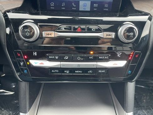 Certified 2021 Ford Explorer Platinum w/ Equipment Group 601A image 25