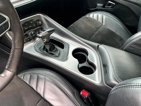 Used 2019 Dodge Challenger SRT Hellcat Redeye image 5