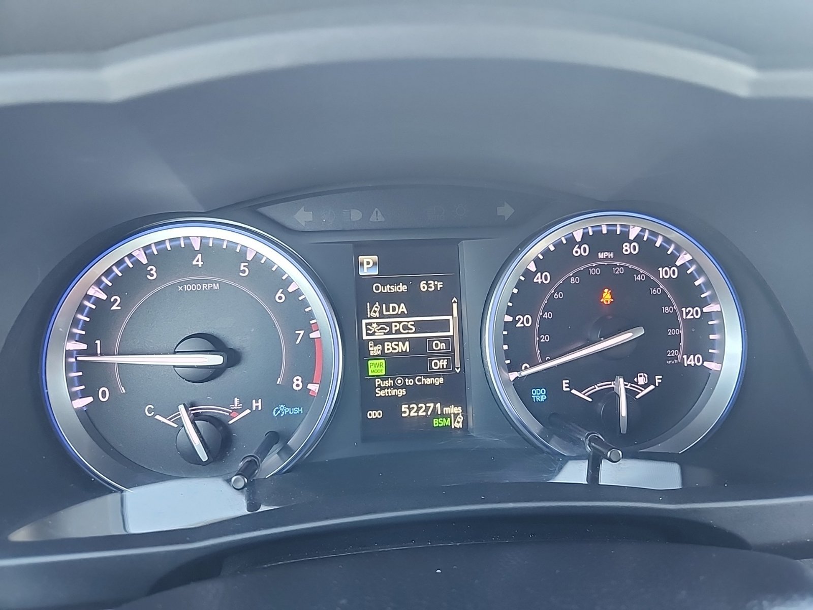 Used 2019 Toyota Highlander XLE AWD/4WD image 22