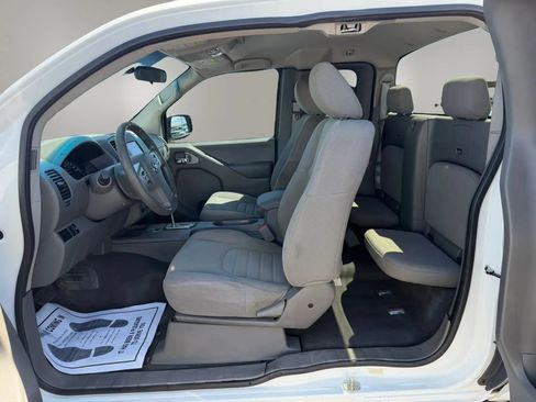 Used 2020 Nissan Frontier S RWD image 14