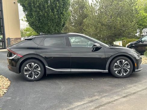 Used 2024 Kia EV6 Light AWD/4WD image 5