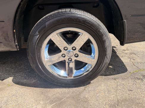 Used 2018 RAM 1500 Express w/ Express Value Package image 14