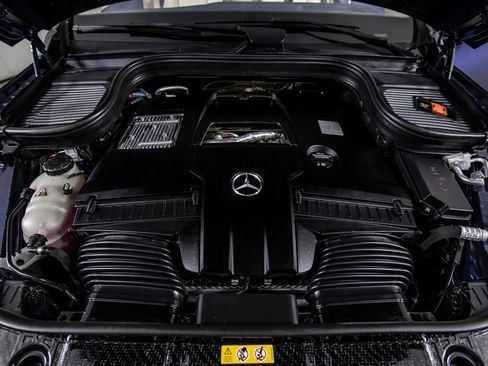 Used 2026 Mercedes-Benz GLS 580 4MATIC image 49