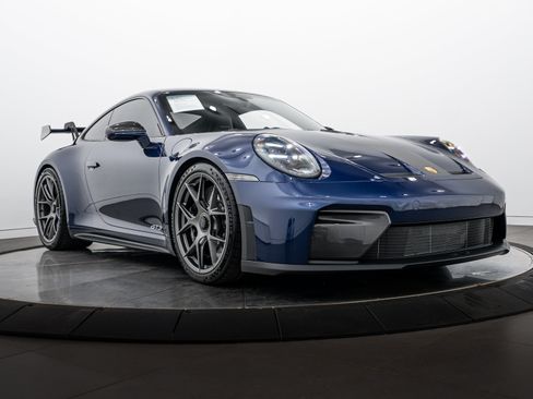 Certified 2025 Porsche 911 GT3 RWD image 9