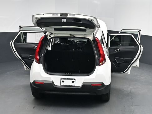 Used 2020 Kia Soul S image 19