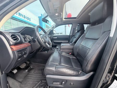 Used 2017 Toyota Tundra Limited AWD/4WD image 24