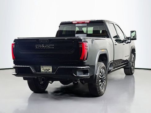 New 2026 GMC Sierra 3500 Denali Ultimate w/ LPO, Black Badging Package image 7