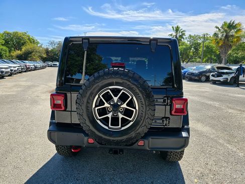 Certified 2026 Jeep Wrangler Unlimited Rubicon image 5