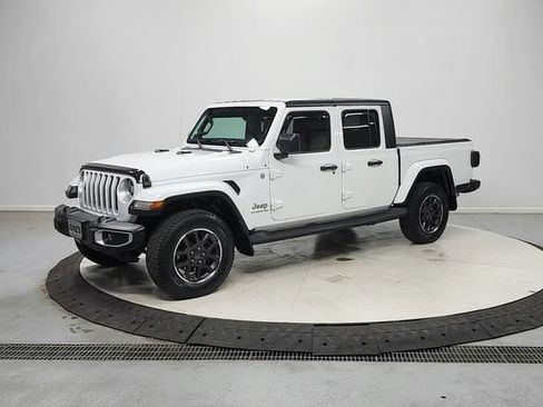 Used 2022 Jeep Gladiator Overland w/ Popular Equipment Package AWD/4WD image 3