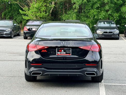 Used 2022 Mercedes-Benz C 300 Sedan image 5